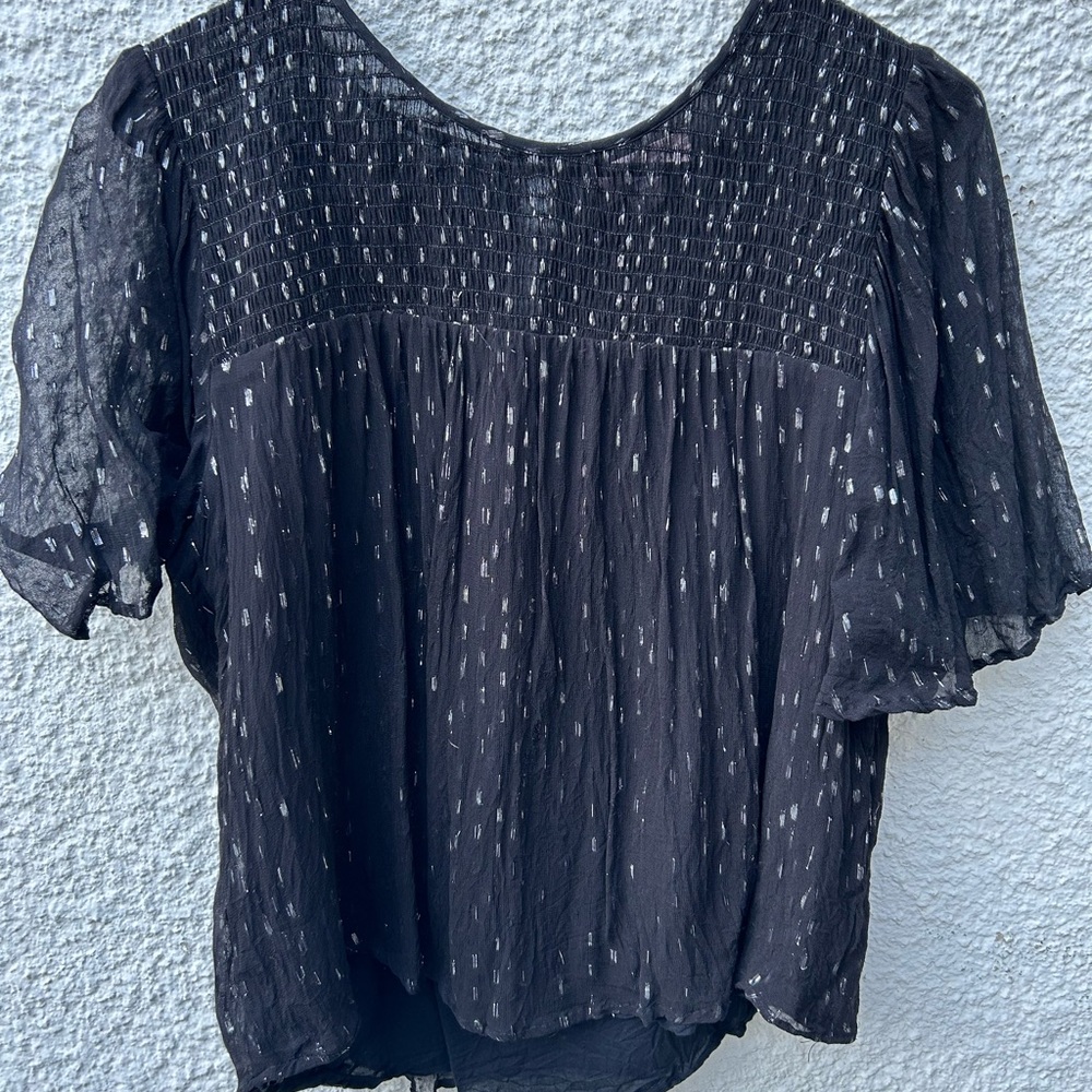Velvet by Graham & Spencer Black Textured Blouse